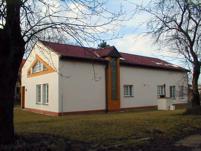 VU1732_25